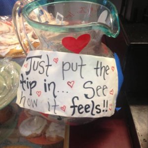 26 Of The Funniest Tip Jars Youll See All Day13