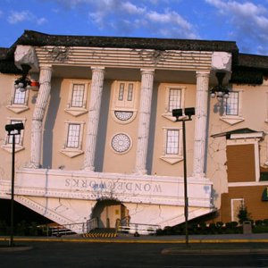 Wonderworks (Pigeon Forge, TN, USA)