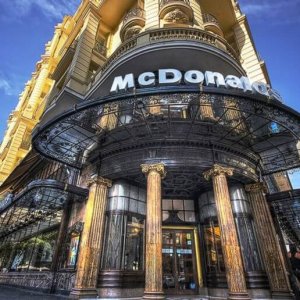 Unique McDonalds Restaurants (8)