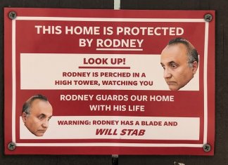 Prankster creates hilarious fake signs, places them all around Los Angeles