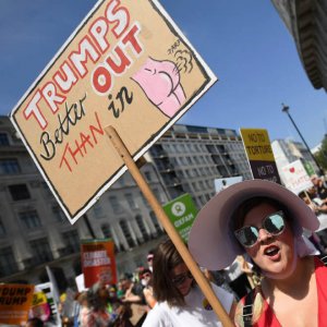 The Funniest Protest Signs From Donald Trumps Visit To The UK (3)