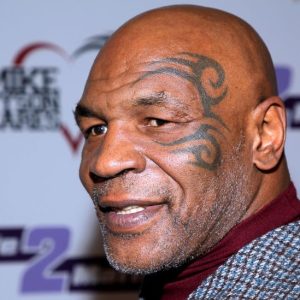 7-celebrities-with-weird-unusual-hobbies.3